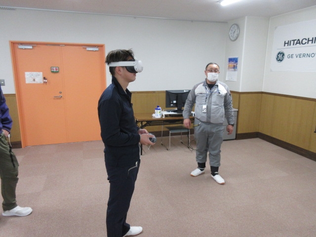 VR安全体感教育写真5