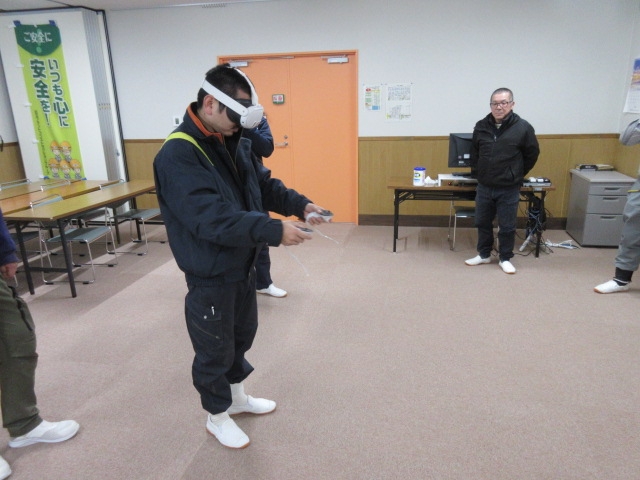 VR安全体感教育写真7